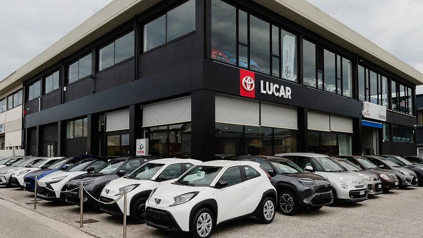 Sede Lucar Toyota di Massarosa